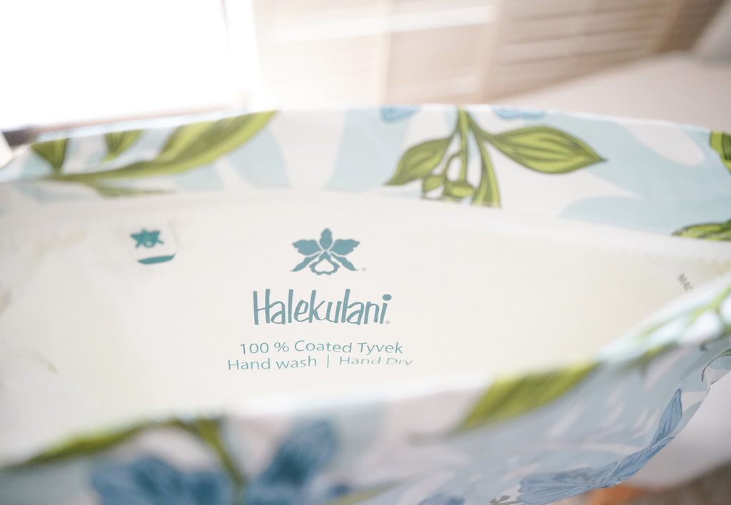 Tyvek Lightweight Halekulani Pouch