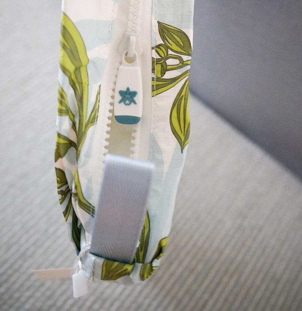 Tyvek Lightweight Halekulani Pouch